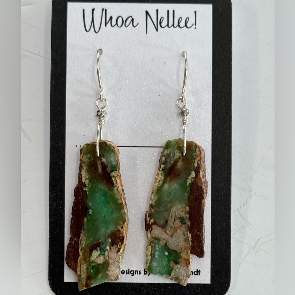 NWT Handmade earrings Crysophase Stone earrings with earwires with guards - Picture 2 of 4